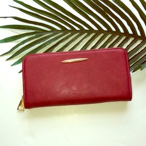 Red & Cream w/ Gold hardware Women’s Wallet